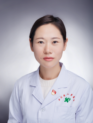 李英